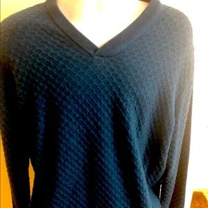 Robert Graham sweater